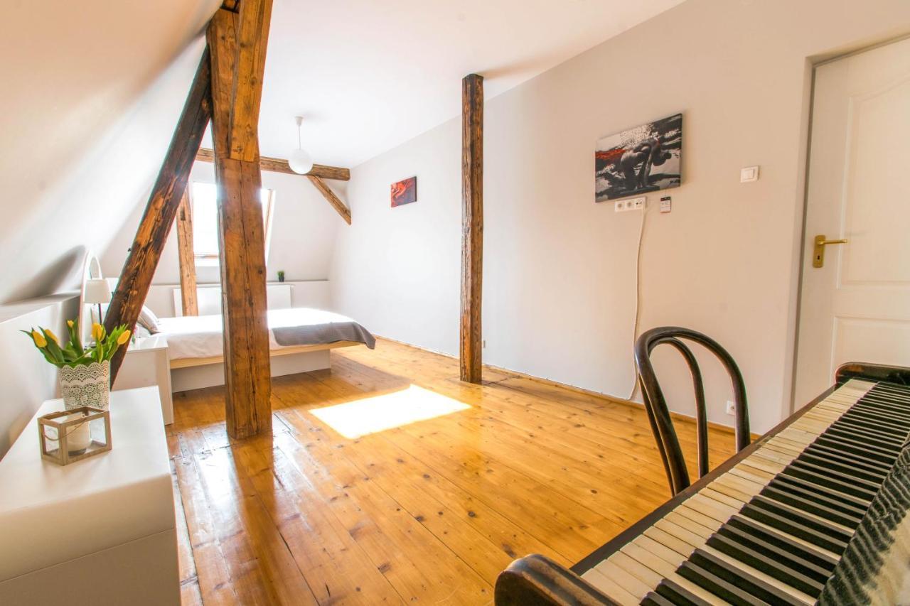 Old Town Apartments Krakov Pokoj fotografie